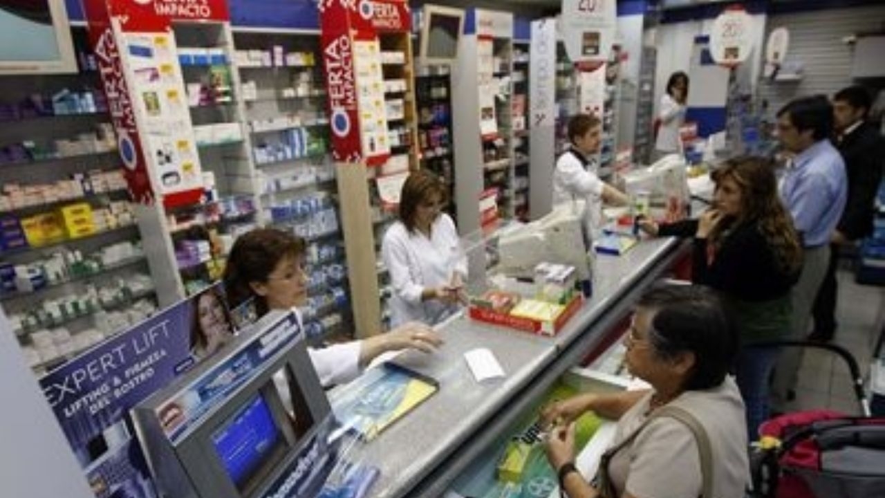 25 farmacias funcionaban de manera irregular en La Paz y El Alto de acuerdo a operativo del viceministerio de Defensa de los Derechos del Usuario y Consumidor