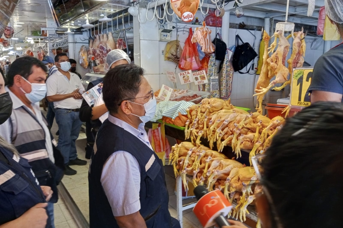 Baja precio de la carne de pollo y se garantiza el abastecimiento en todo el país