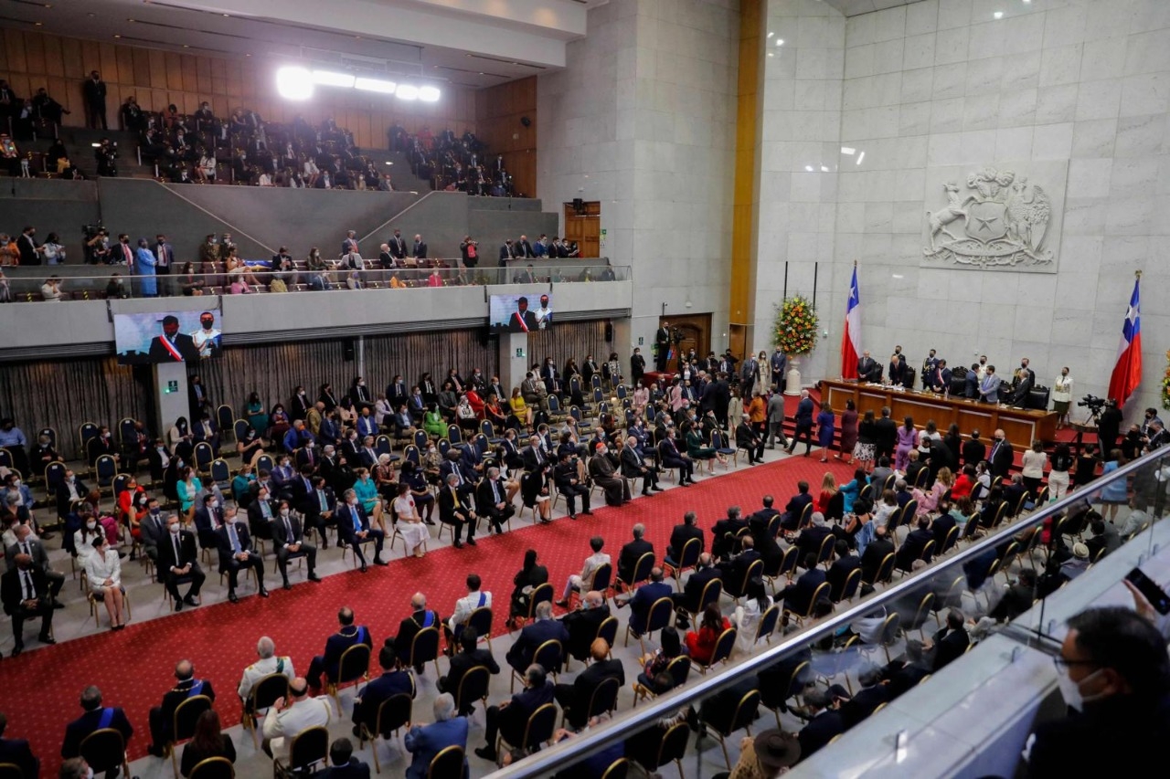 Aprueban en Chile comisión que redactará borrador de Constitución