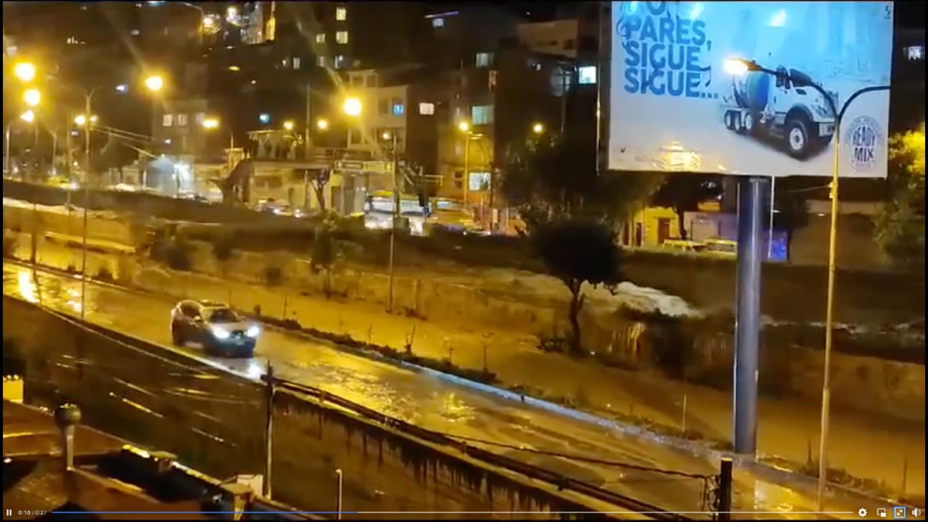 A las 21:00 de este jueves La Paz y El Alto con Intensa lluvia y granizada deja calles y avenidas inundadas 