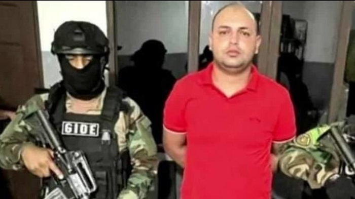 Misael Nállar acusado del triple asesinato en Santa Cruz es trasladado a Chonchocoro 