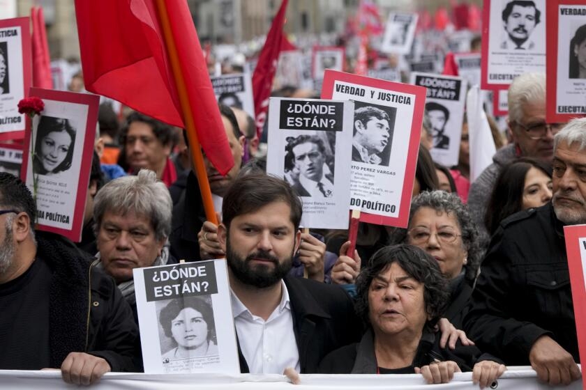 Con la participación del presidente Gabriel Boric miles de chilenos marchan en recuerdo de las víctimas de la dictadura de Pinochet